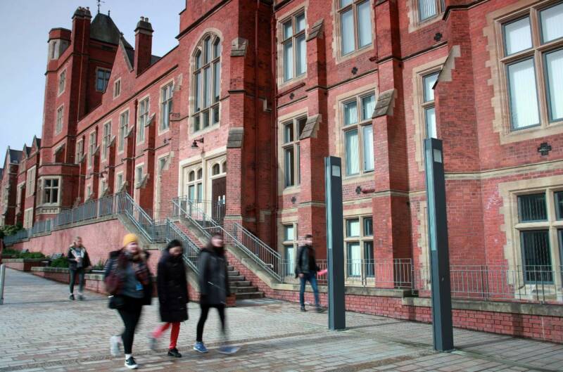 QUB snip